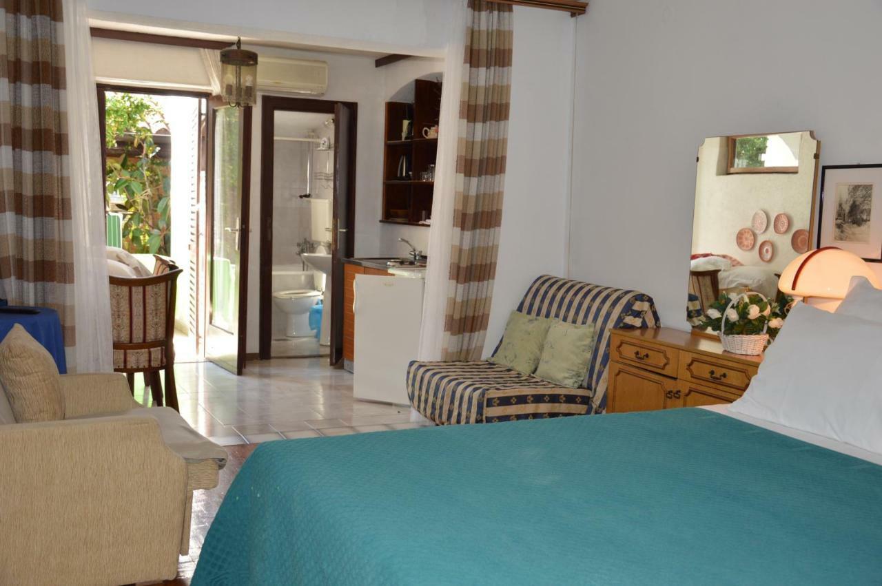 Hous Mira Apartment Porec Exterior photo